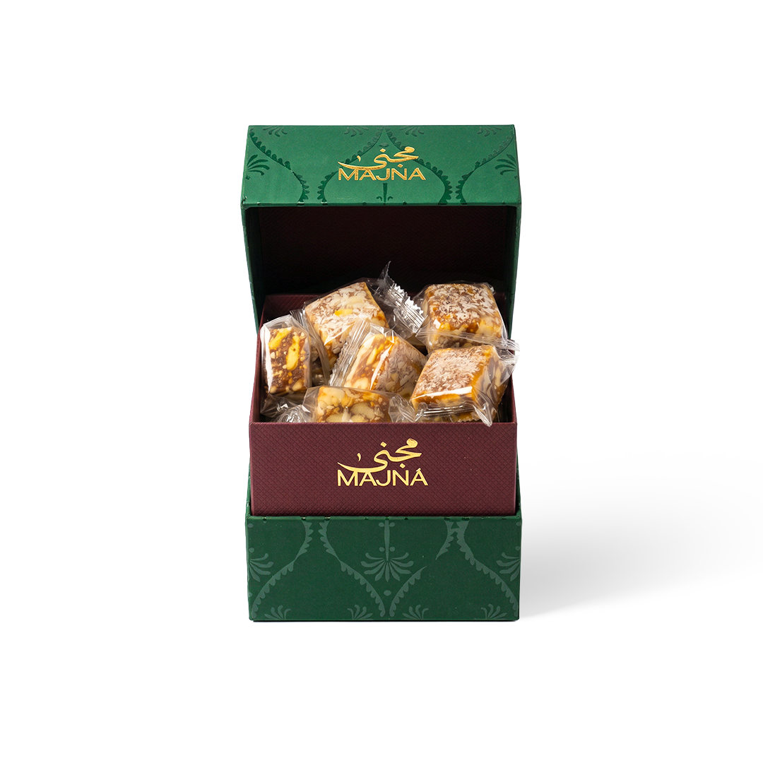 AL ZAIN MACADAMIA DATE SNACK BOX
